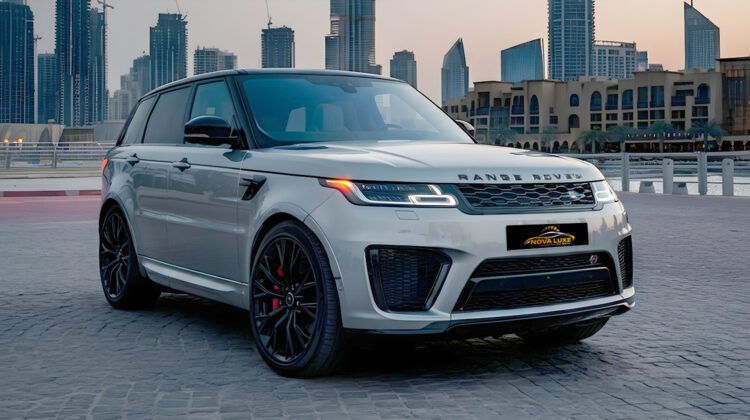 RANGE ROVER SVR 2020 - Nova Luxe Car Rental